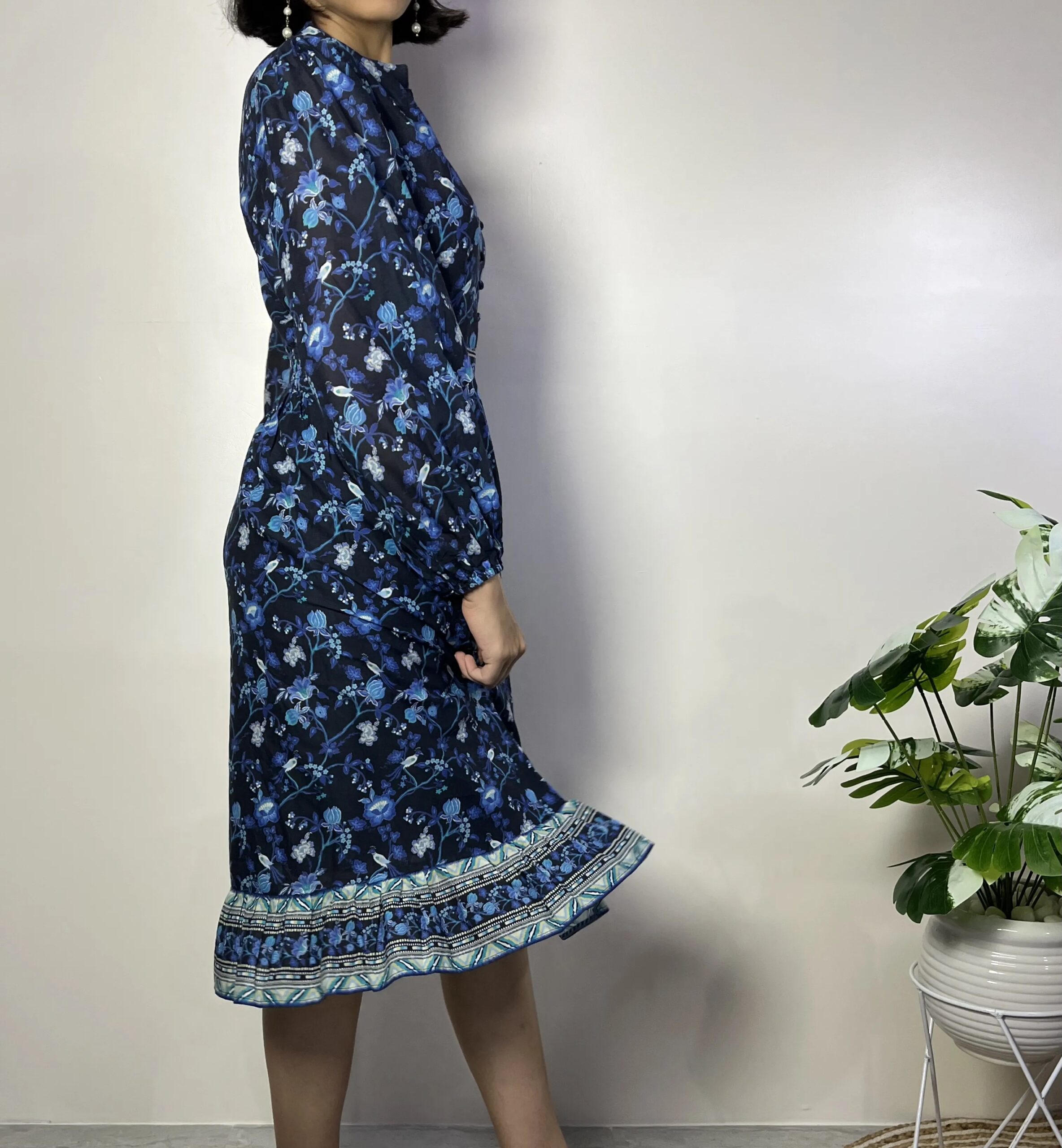Blue Floral Print Knee Length Dress